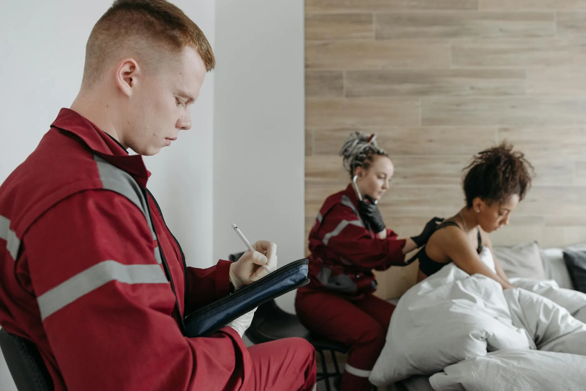 Recognizing Heart Attack Symptoms and When to Seek Help