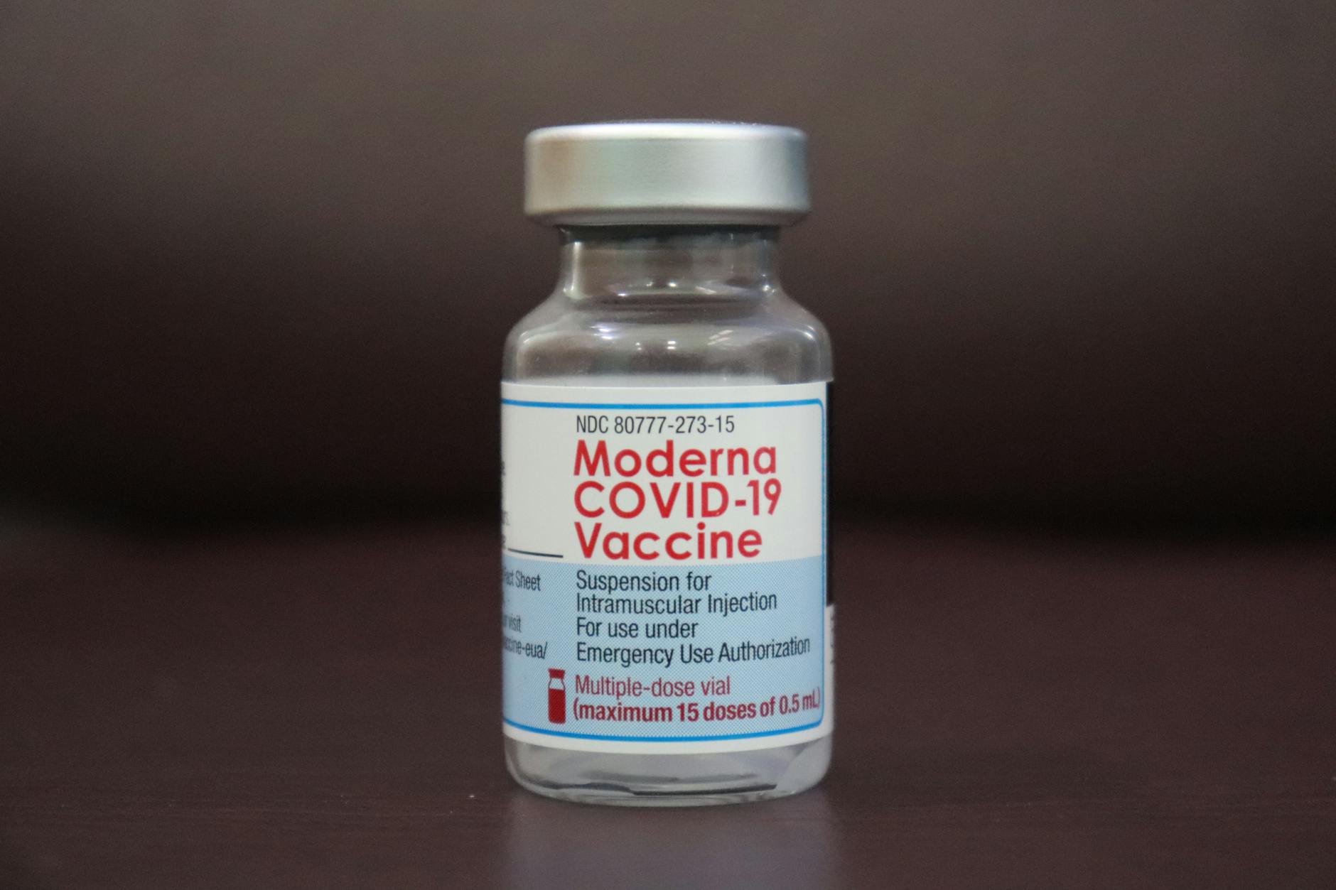 اللقاحات الجديدة لكوفيد-19: دعم من لجنة FDA للعامين 2026-2027