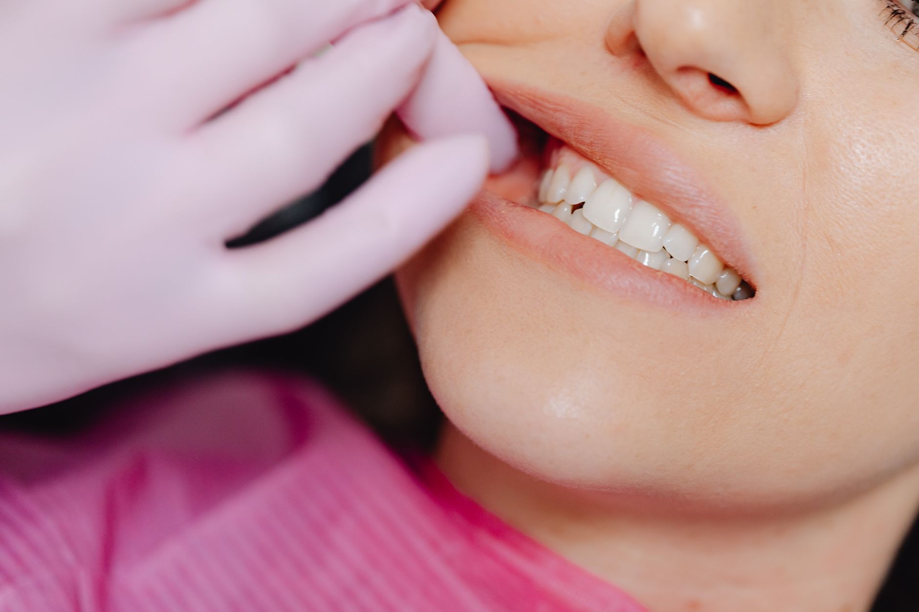 Link Between Gum Disease and Heart Valve Risk Uncovered